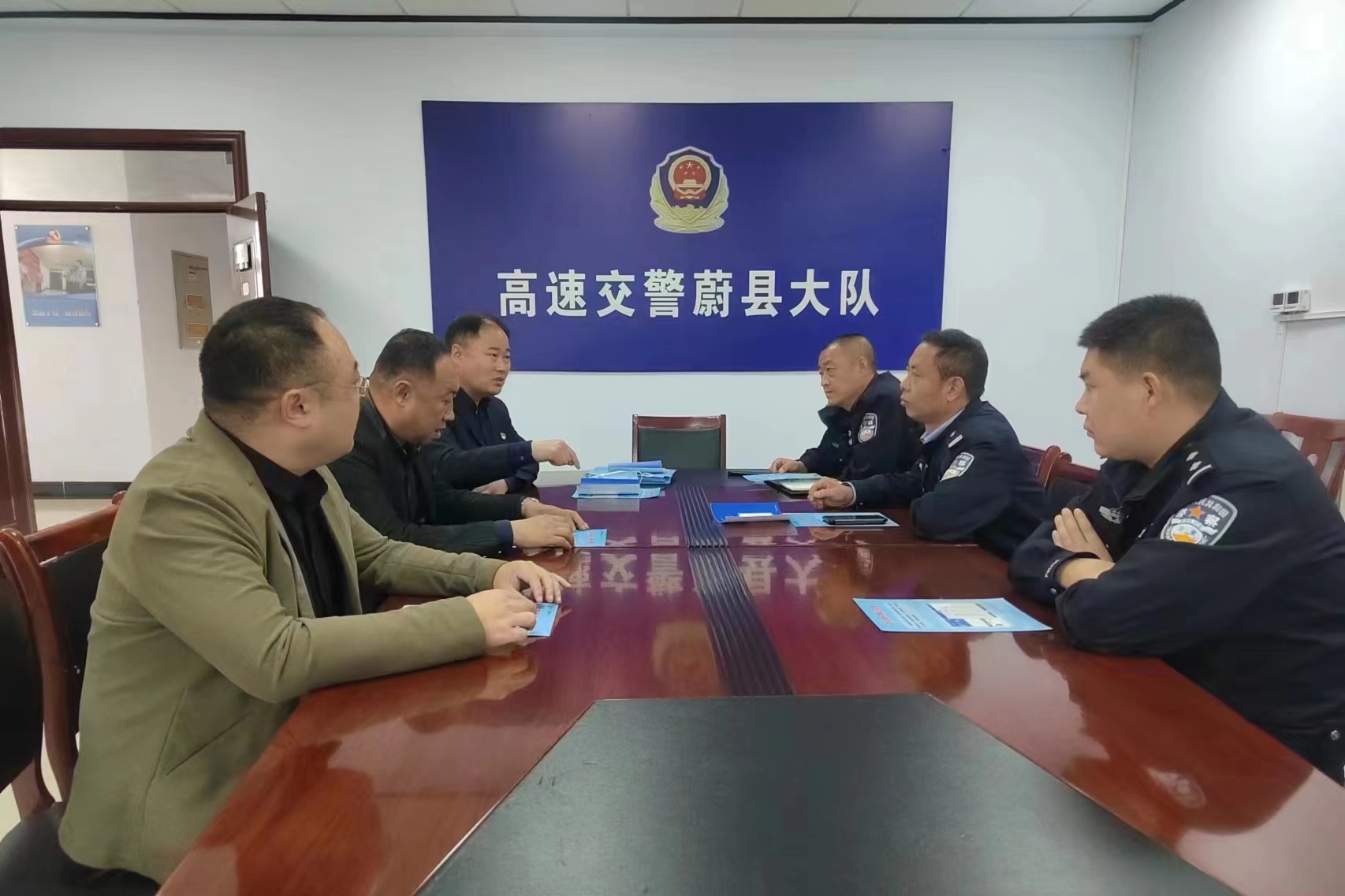 1650597195621782.jpg mmexport1650504919722_edit_1703332874613528.jpg